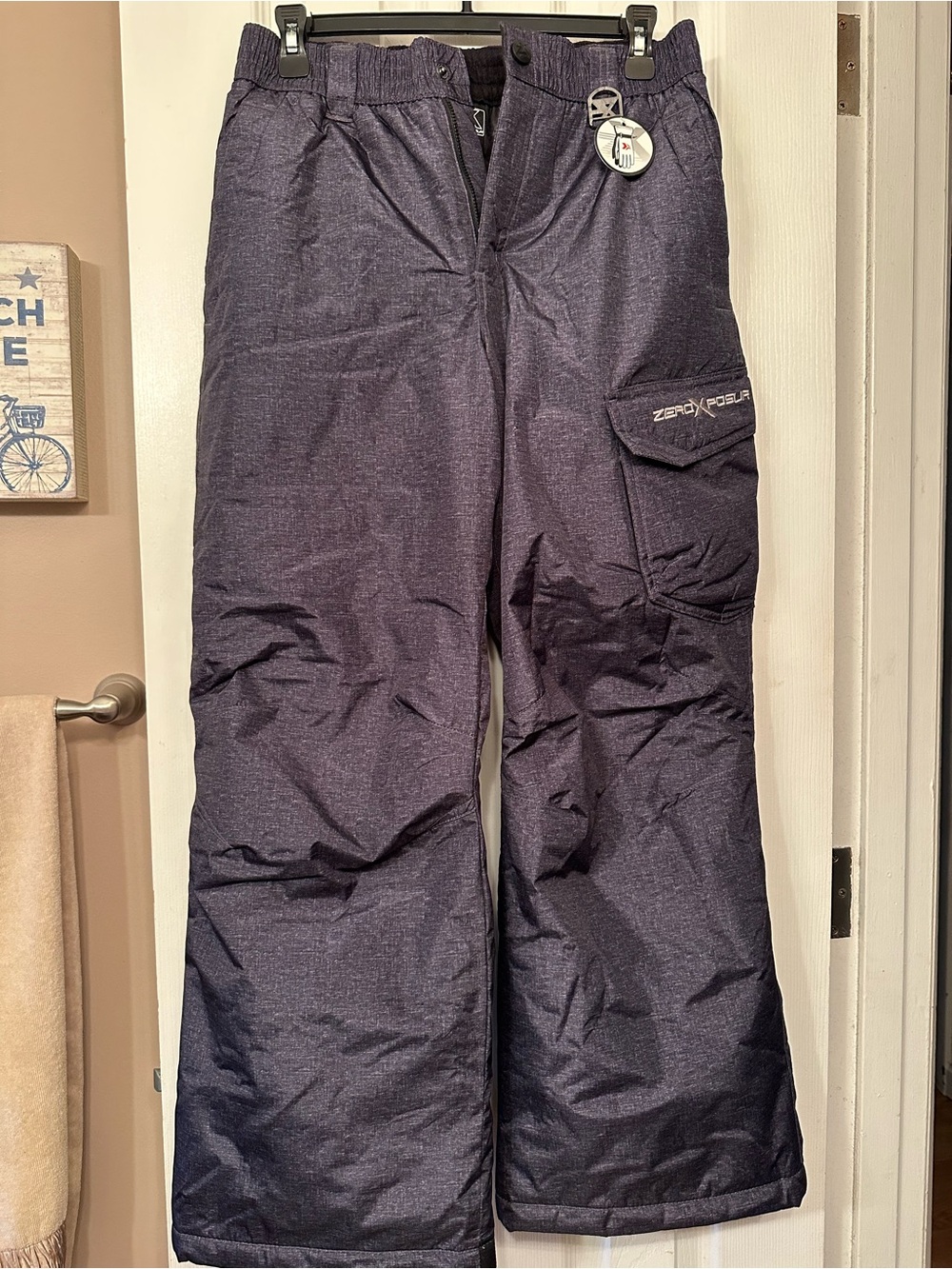 ZeroXposur Boys' black Snow Pants